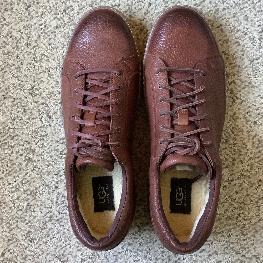 UGG Australia Kolman Chocolate Leather Men's 10.5M New